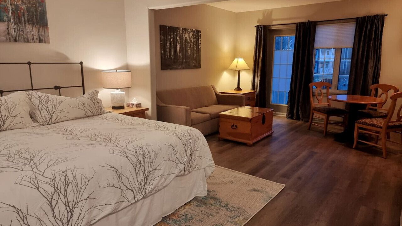 Photo of Bedroom in Oro-Medonte