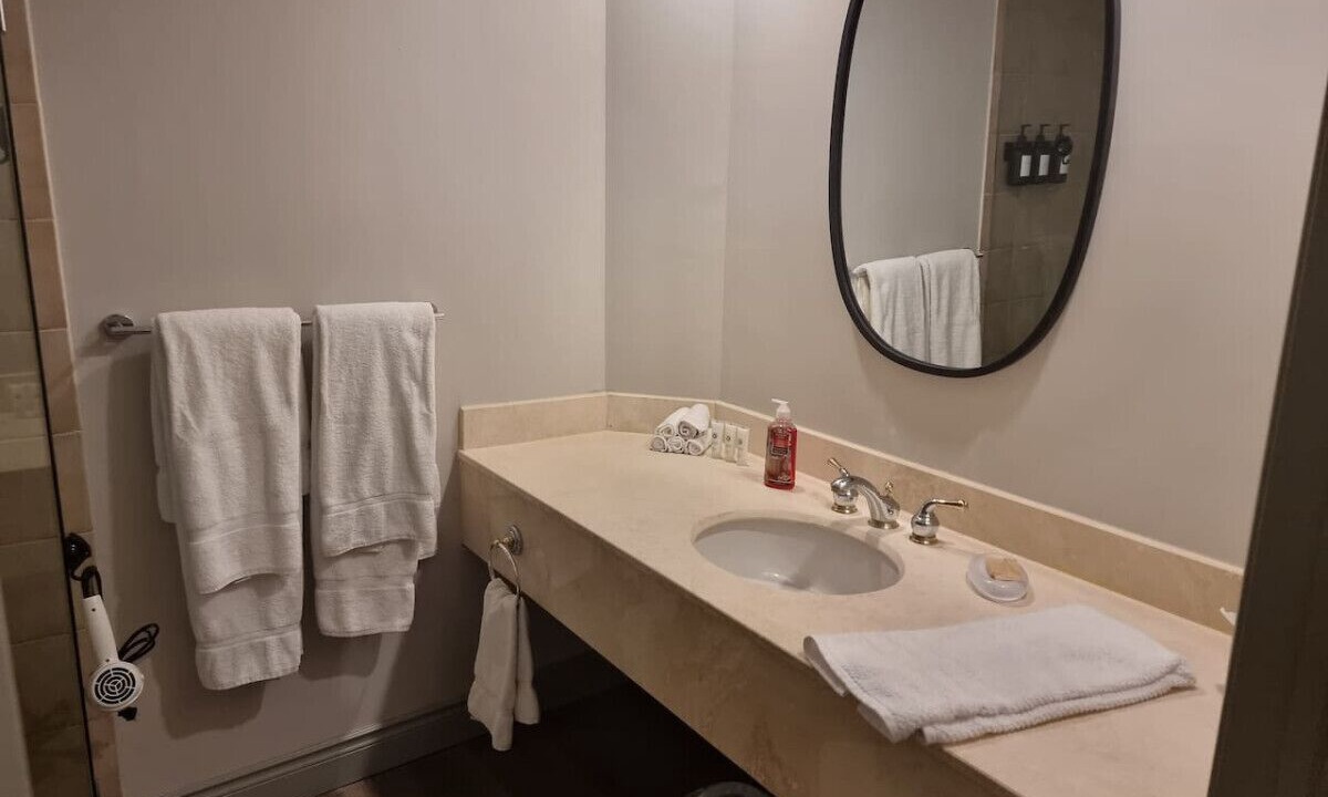 Photo of Bathroom in Oro-Medonte