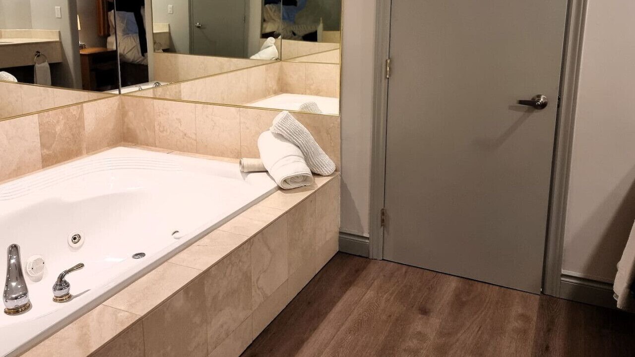 Photo of Bathroom in Oro-Medonte