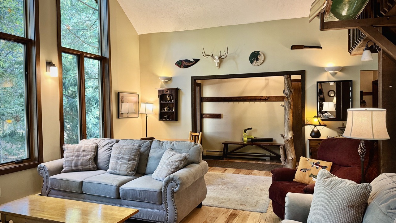 Photo of Livingroom in Glen Arbor