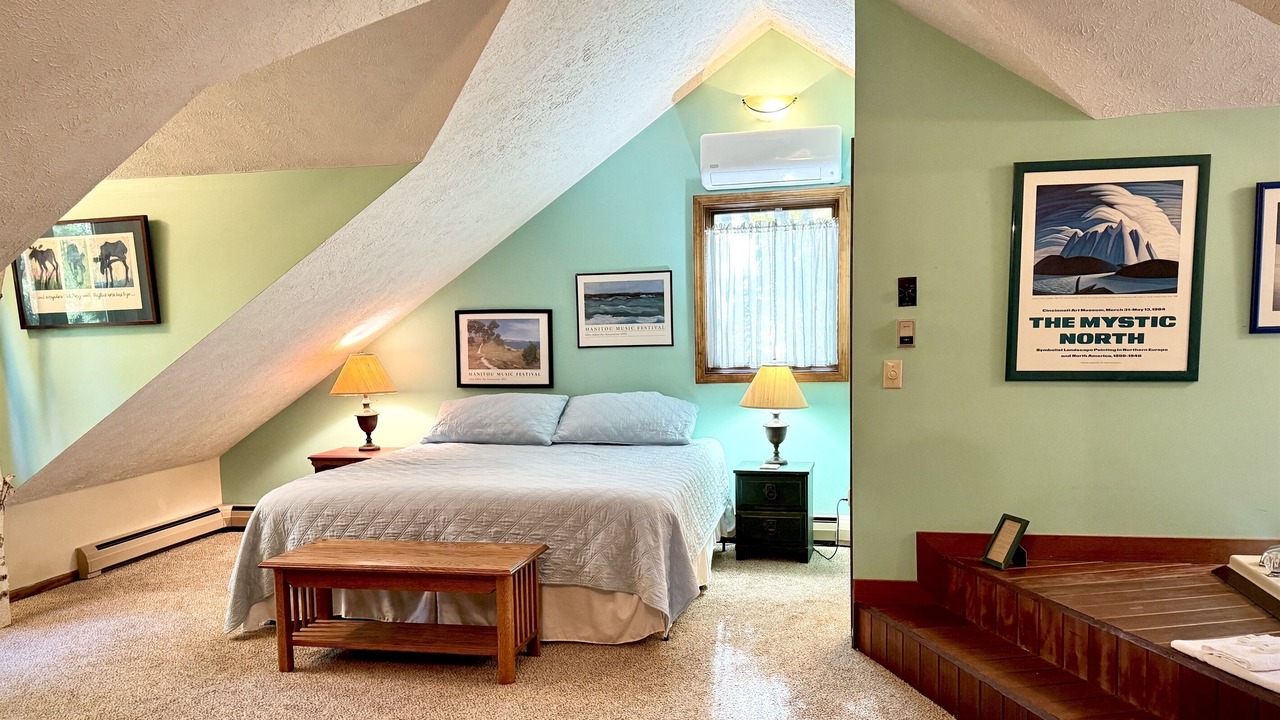 Photo of Bedroom in Glen Arbor