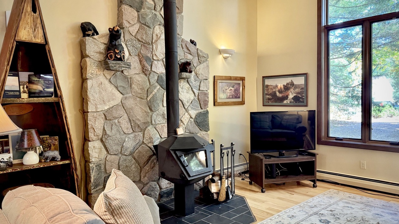 Photo of Livingroom in Glen Arbor