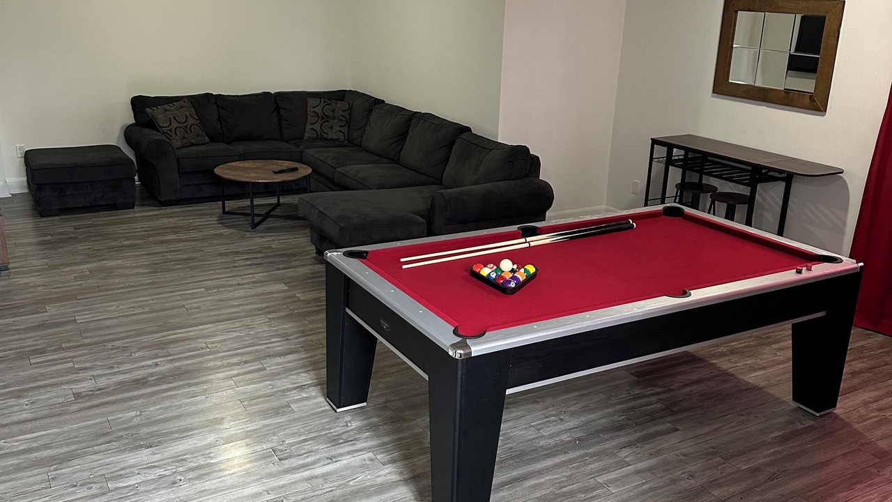Photo of Livingroom in Longueuil