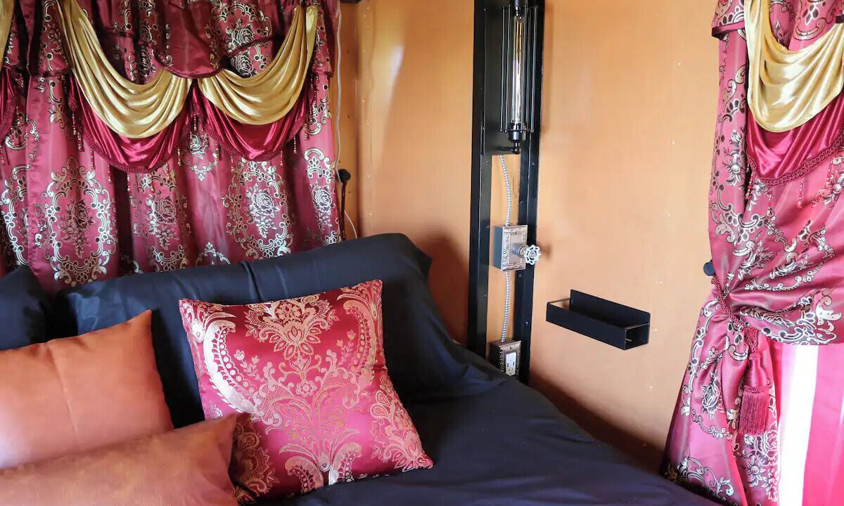 Photo of Bedroom in Walker