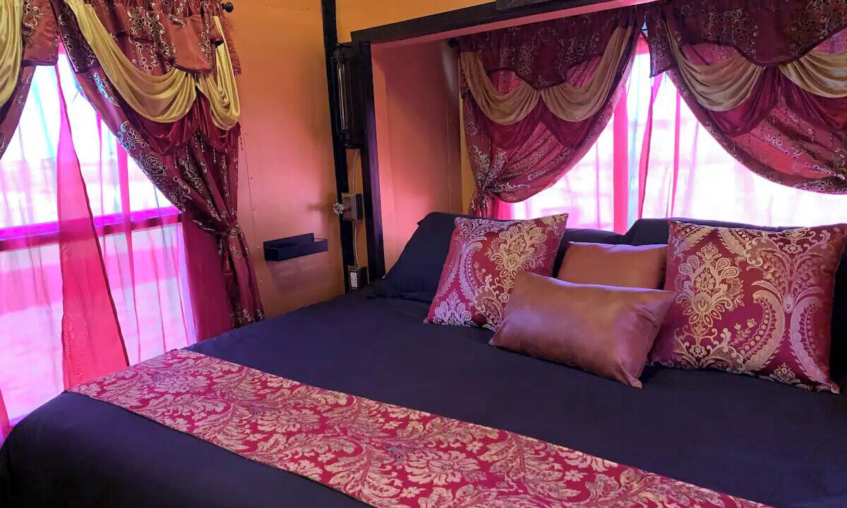 Photo of Bedroom in Walker