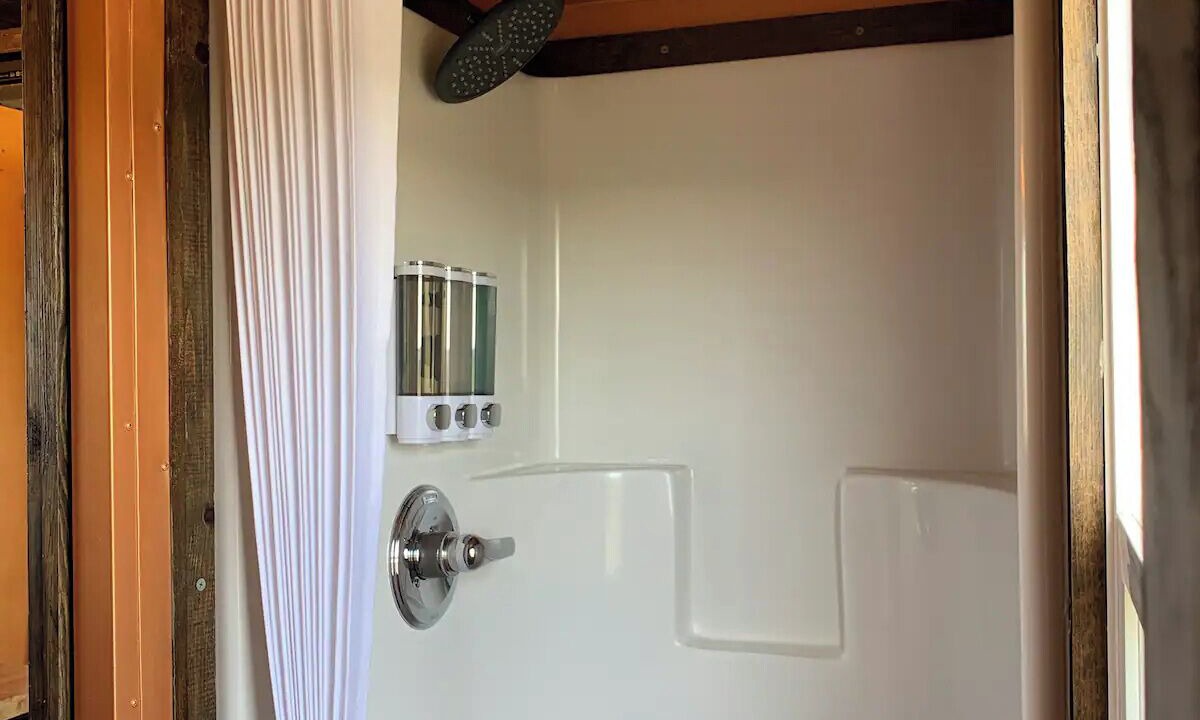 Photo of Bathroom in Walker