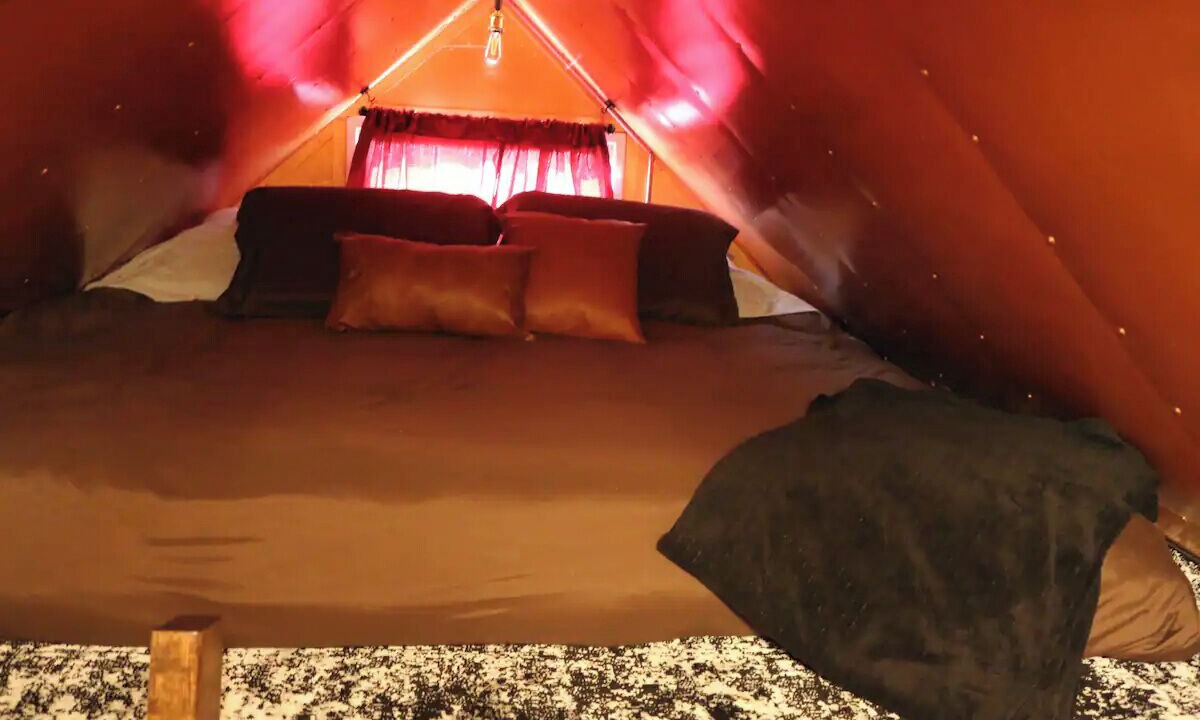 Photo of Bedroom in Walker