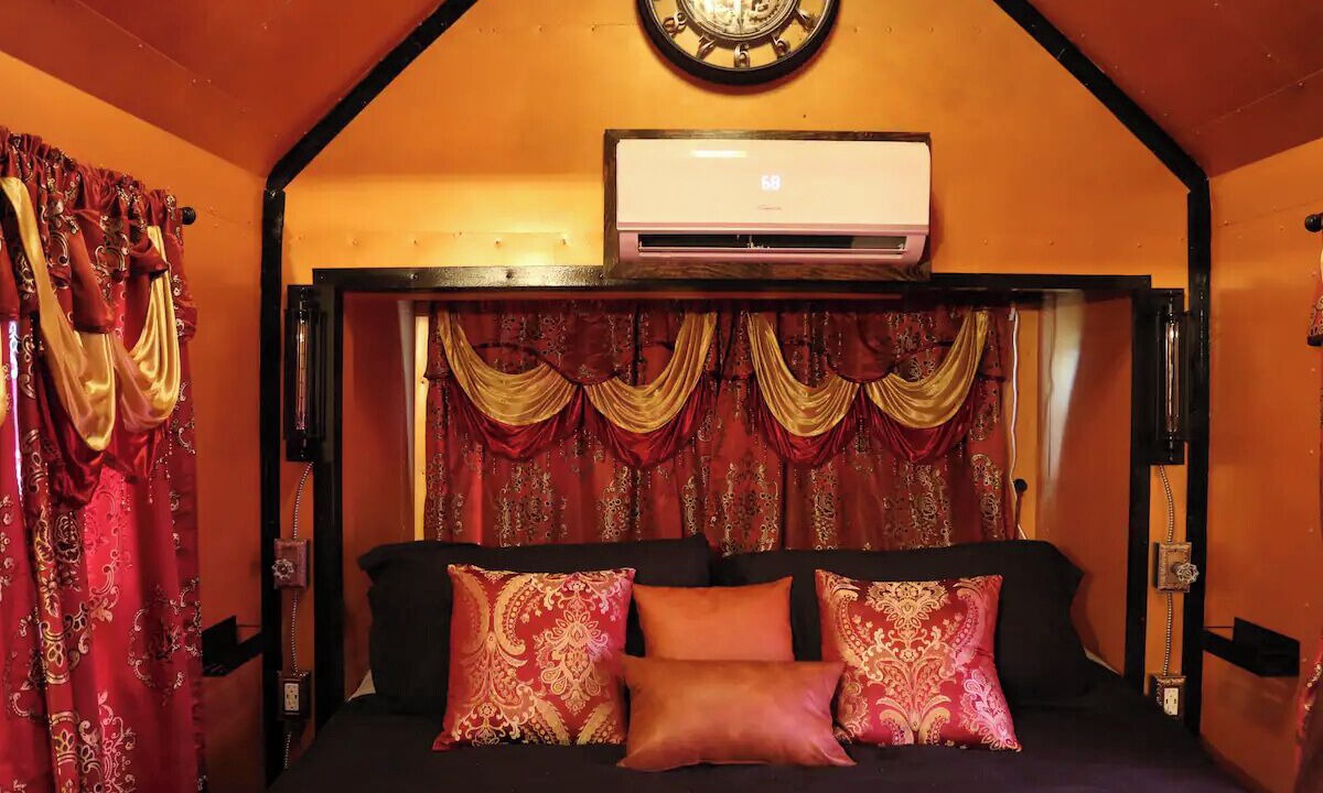 Photo of Bedroom in Walker