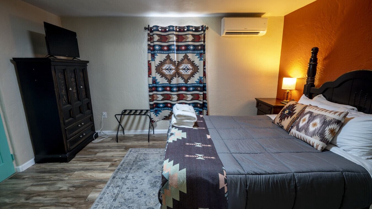 Photo of Bedroom in West Old Town