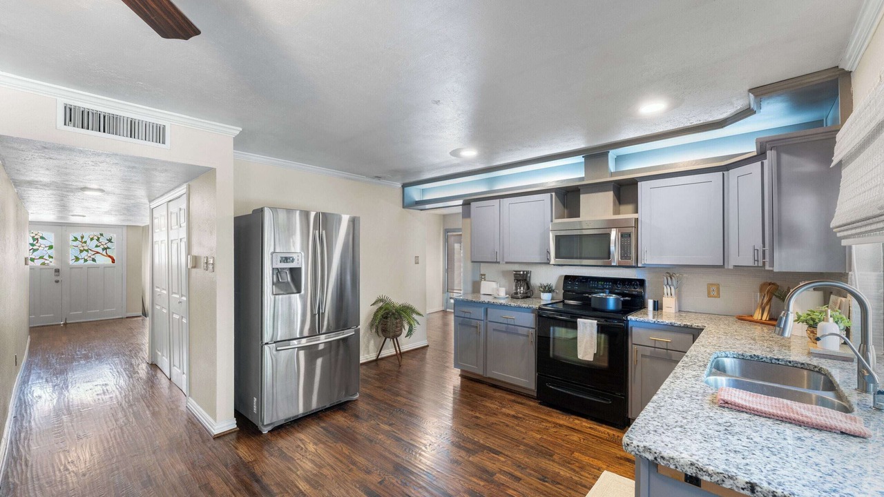 Photo of Kitchen in The Colony
