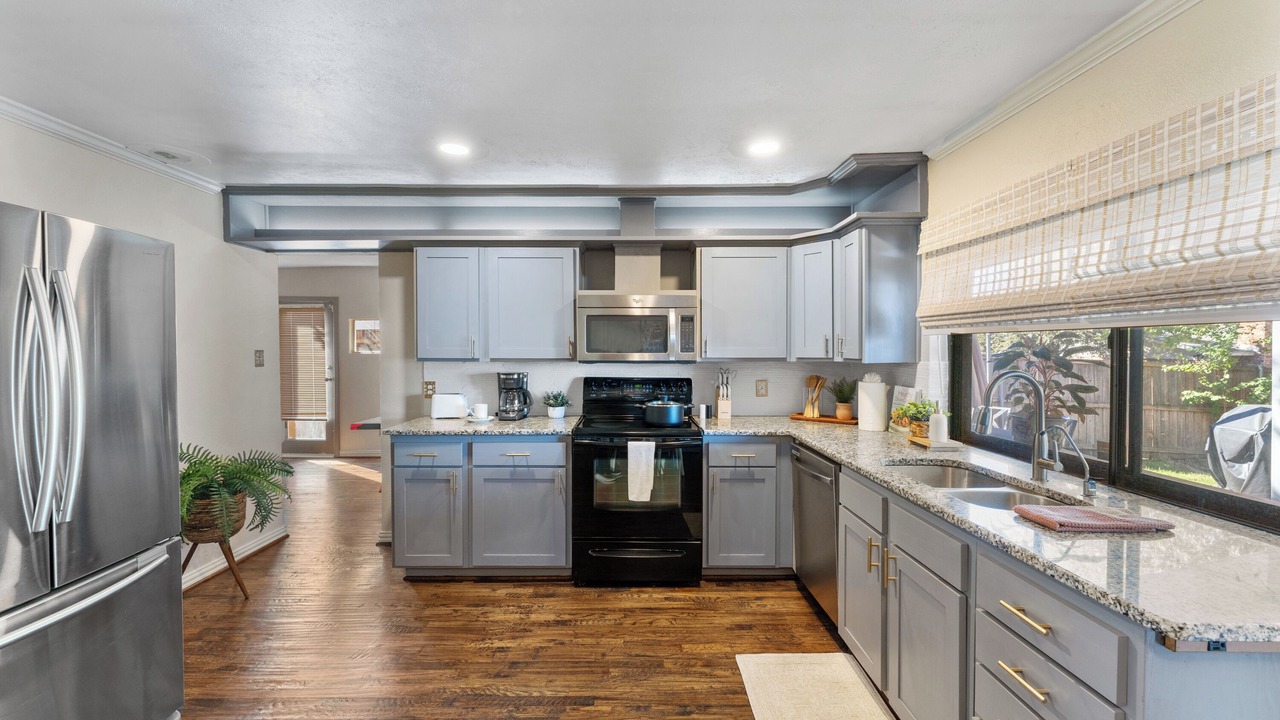 Photo of Kitchen in The Colony