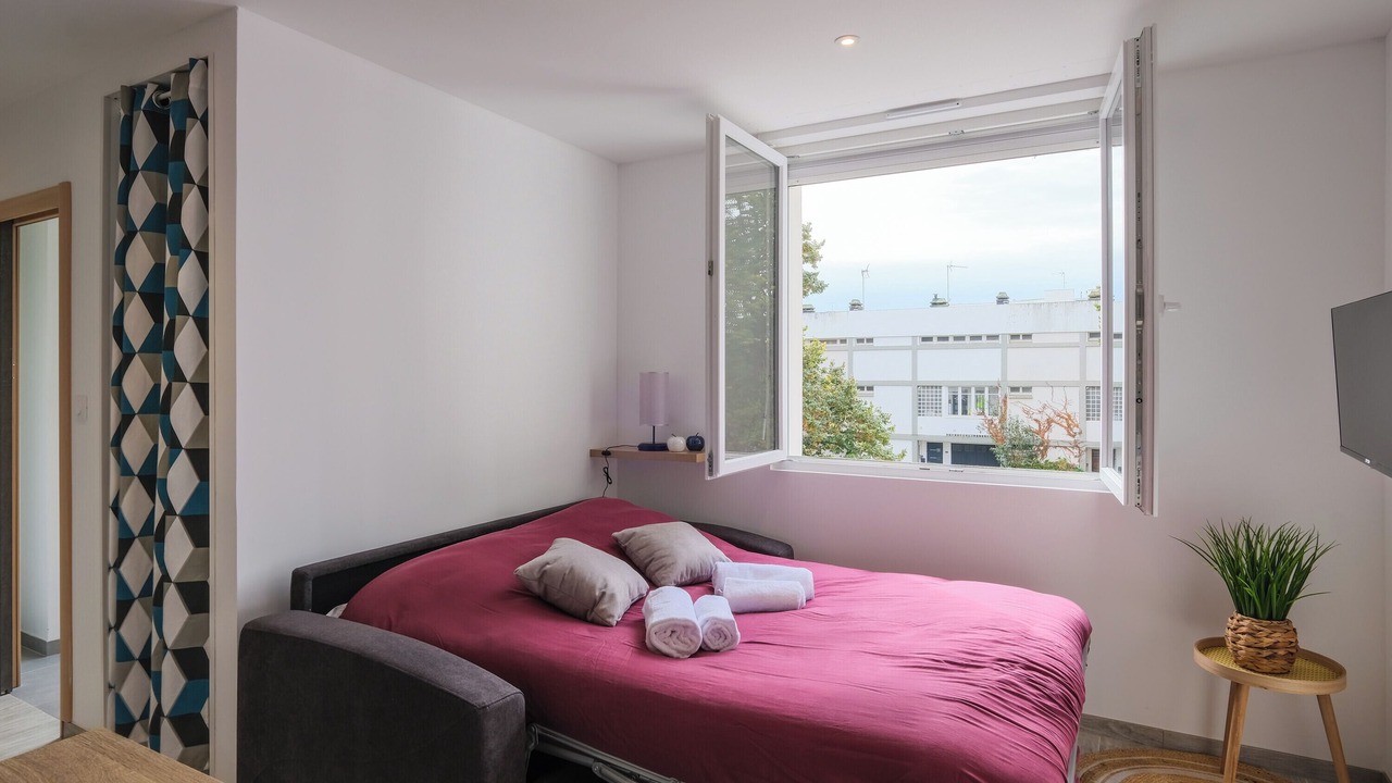 Photo of Bedroom in Saint-Nazaire