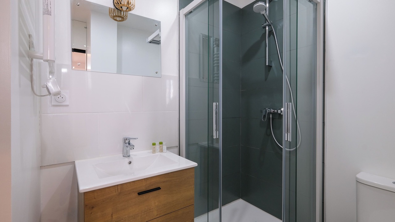 Photo of Bathroom in Saint-Nazaire