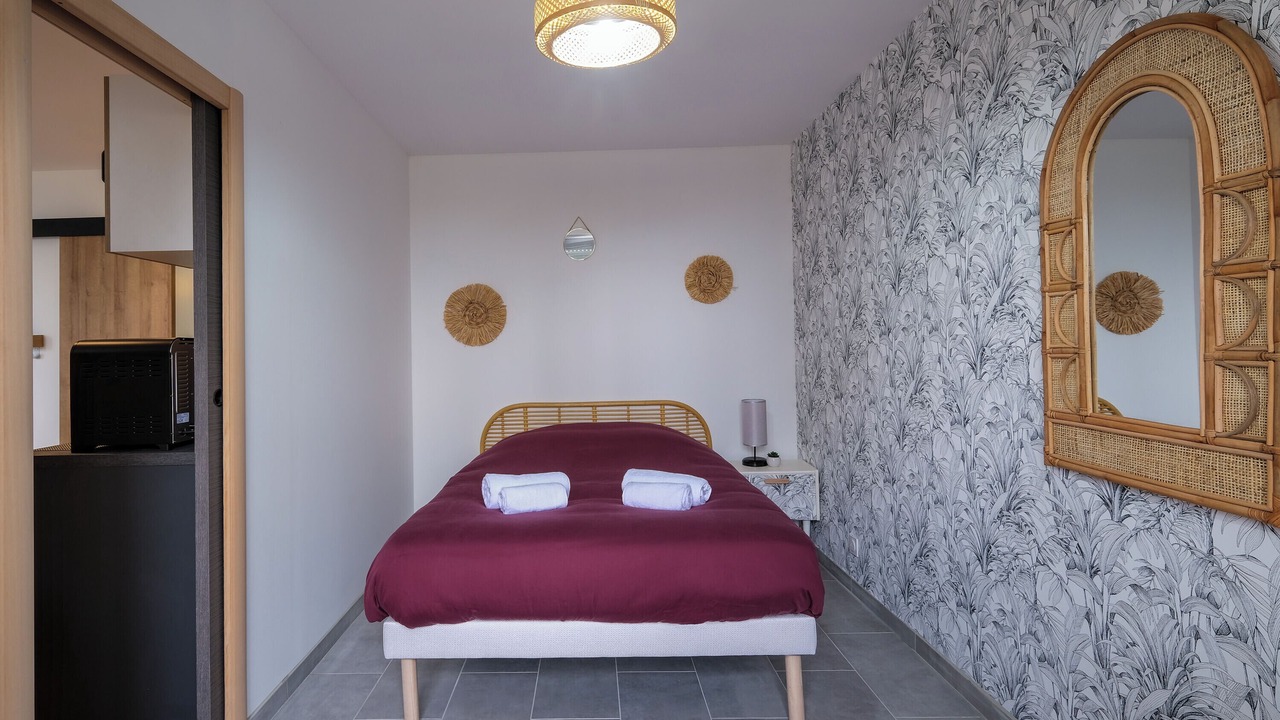 Photo of Bedroom in Saint-Nazaire