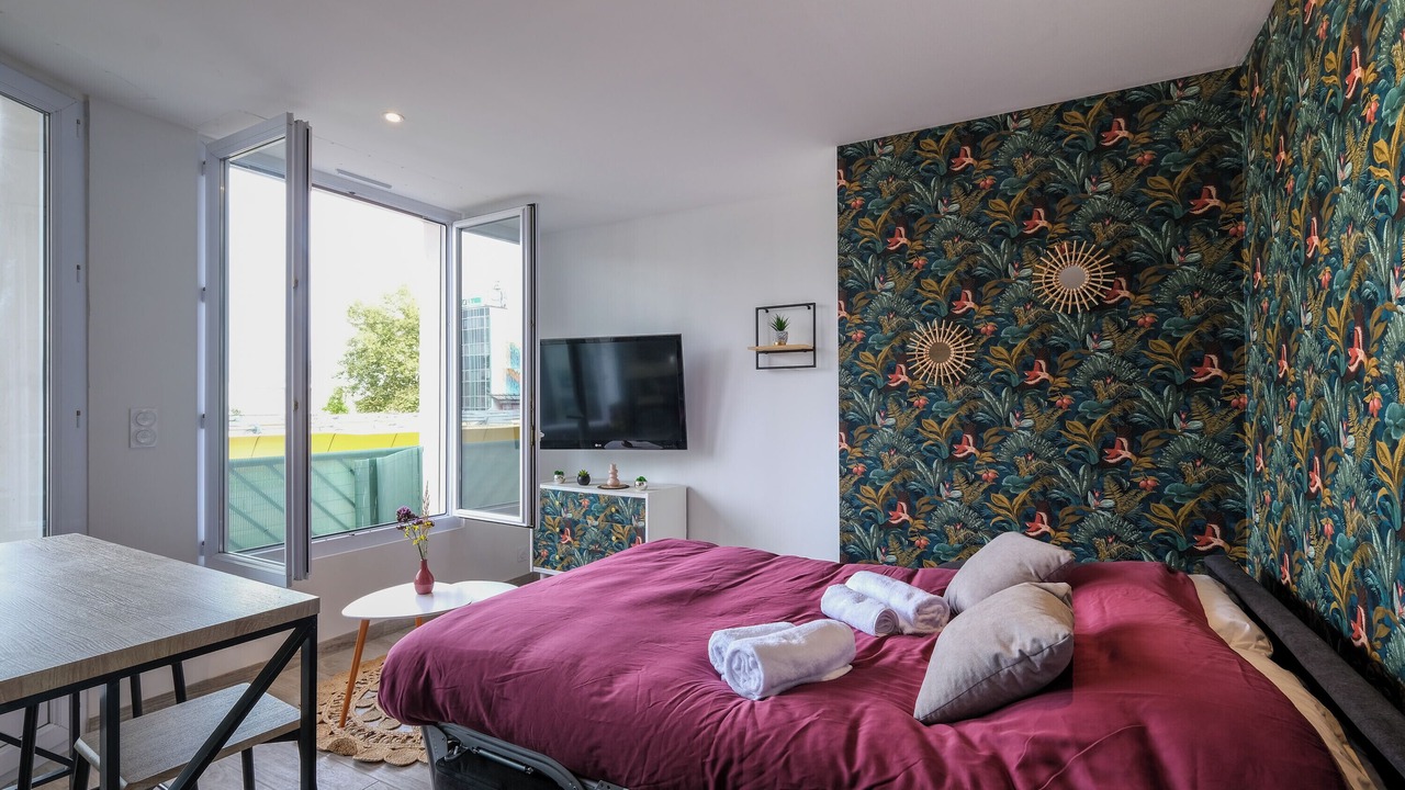 Photo of Bedroom in Saint-Nazaire