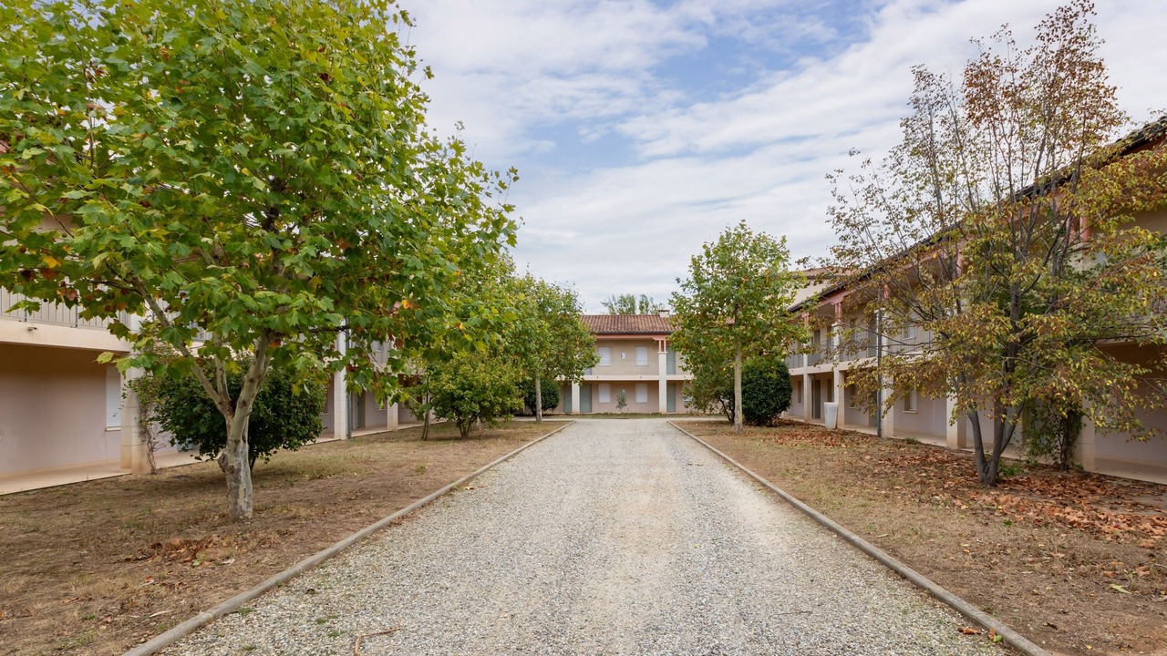 Photo of Outdoor in Azille