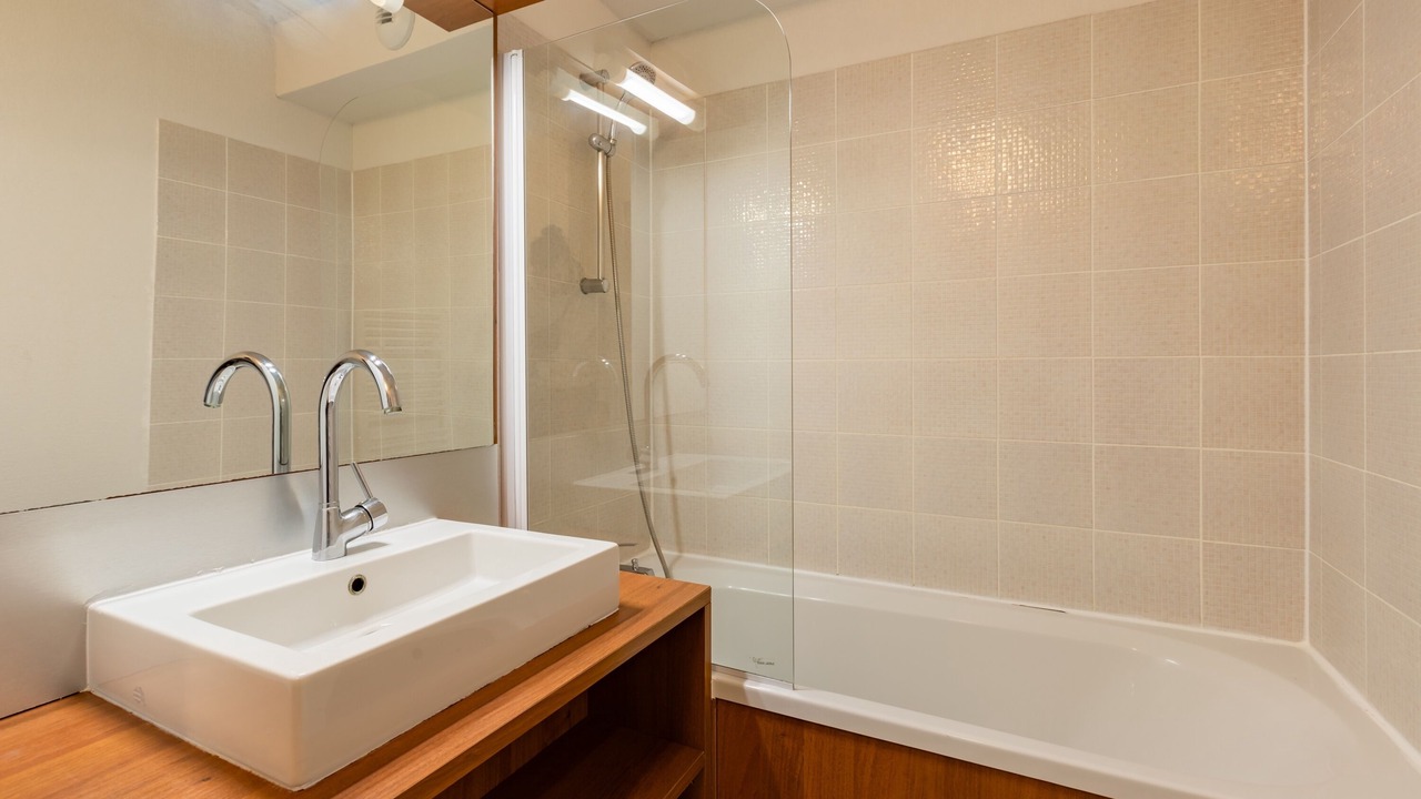 Photo of Bathroom in Azille
