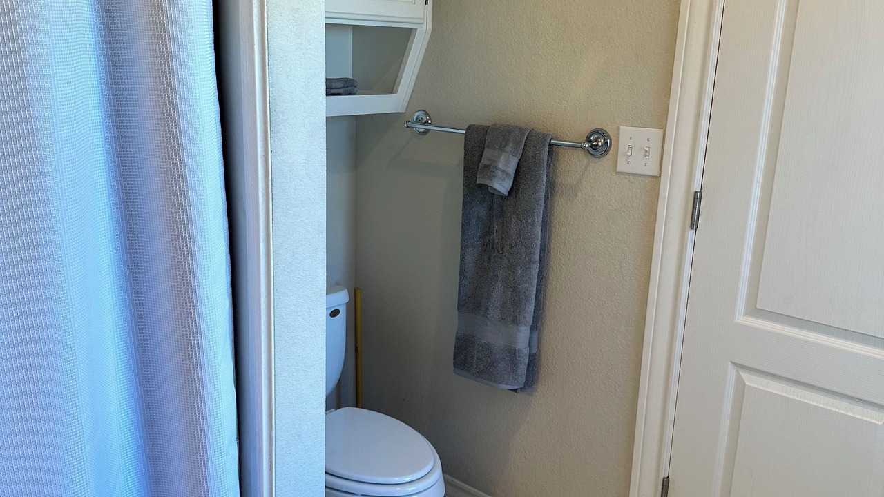 Photo of Bathroom in Canyon