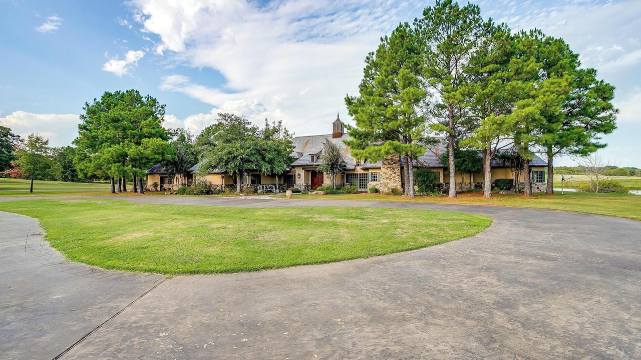 Photo of Outdoor in Boswell