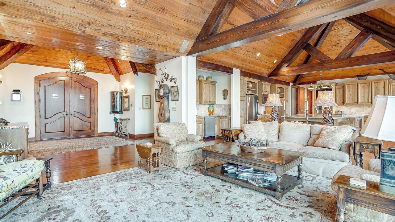 Photo of Livingroom in Boswell
