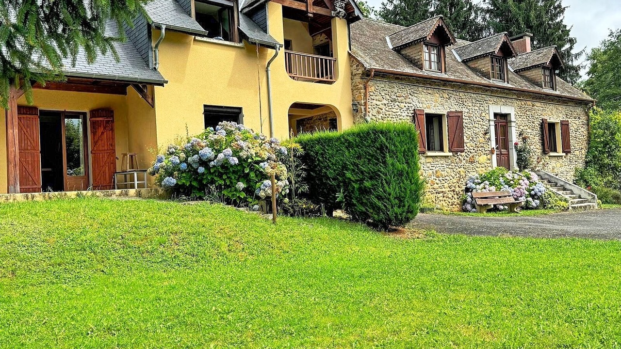 Photo of Outdoor in Pareac