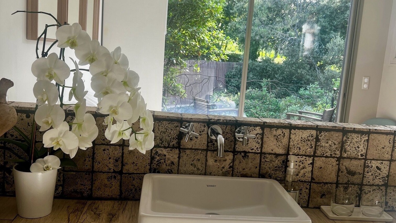 Photo of Others in Garrigues