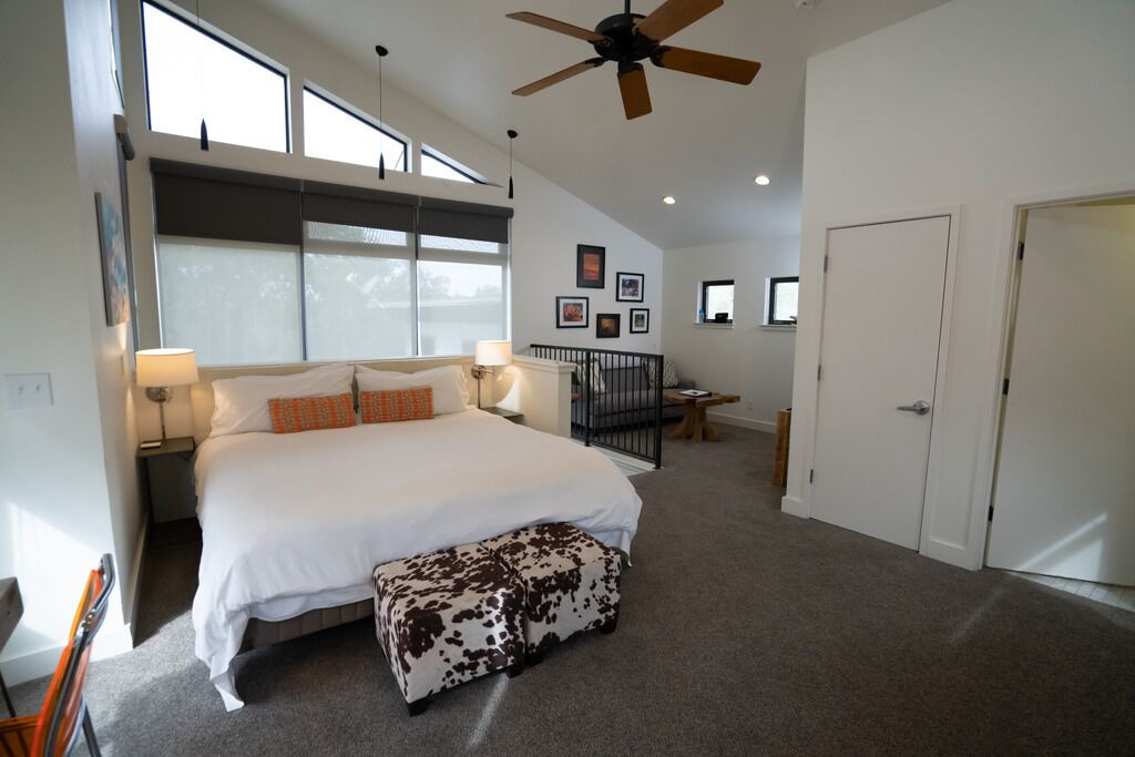 Photo of Bedroom in Kyle