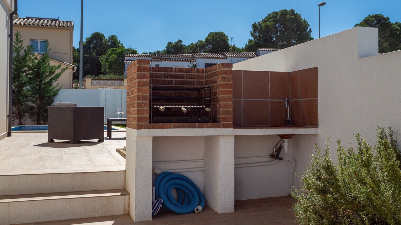 Photo of Patio Balcony in L'Escala