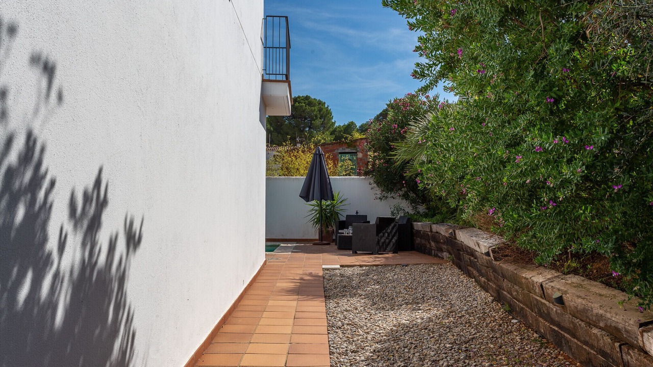 Photo of Patio Balcony in L'Escala
