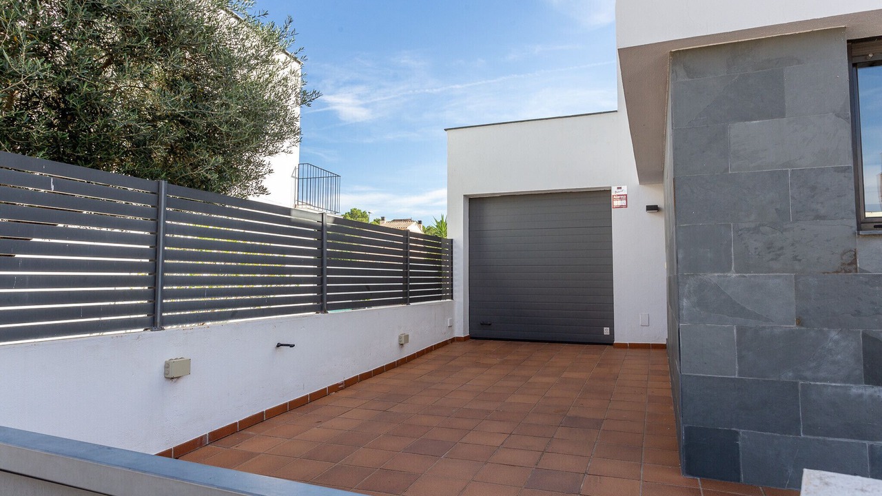 Photo of Patio Balcony in L'Escala