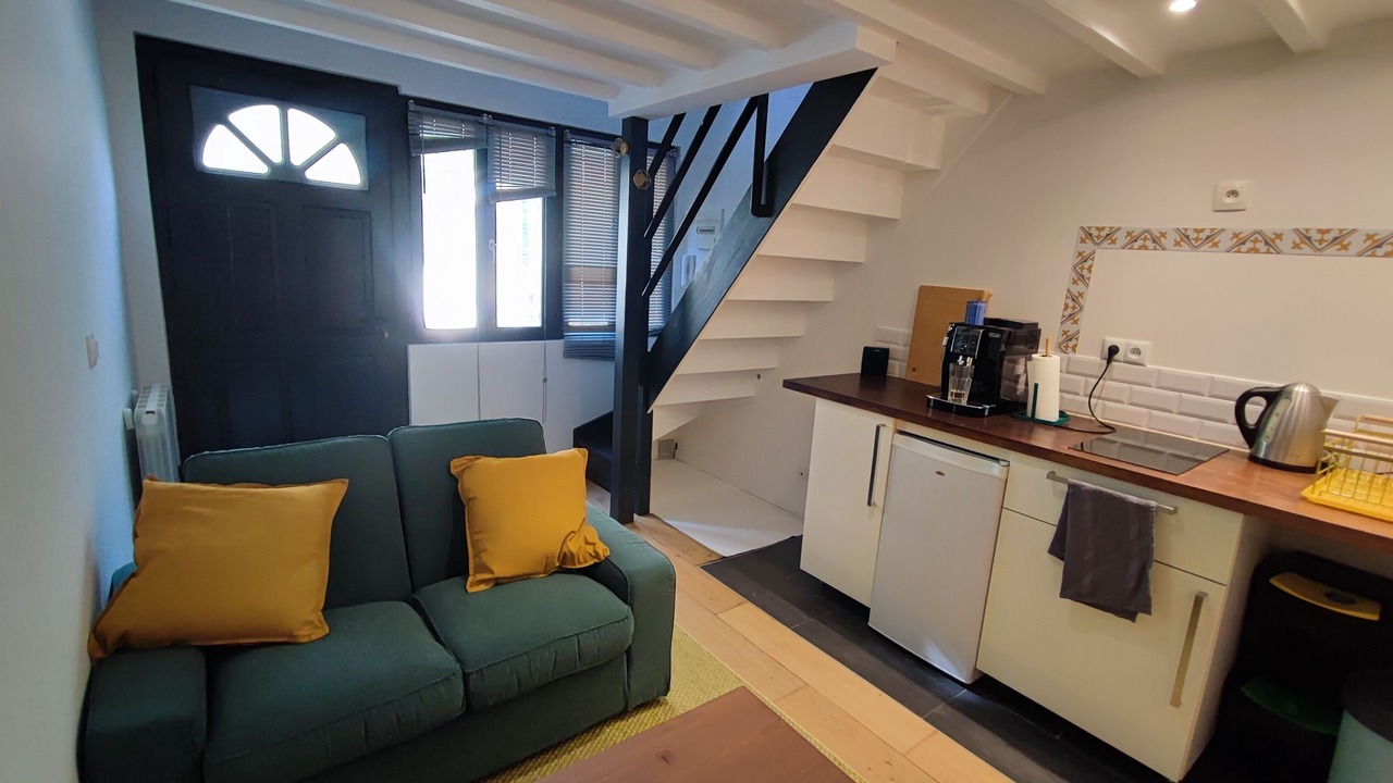 Photo of Livingroom in Louis Bertrand-Mirabeau-Semard