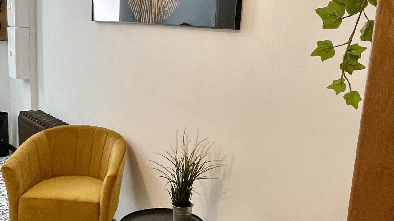 Photo of Outdoor in Lens