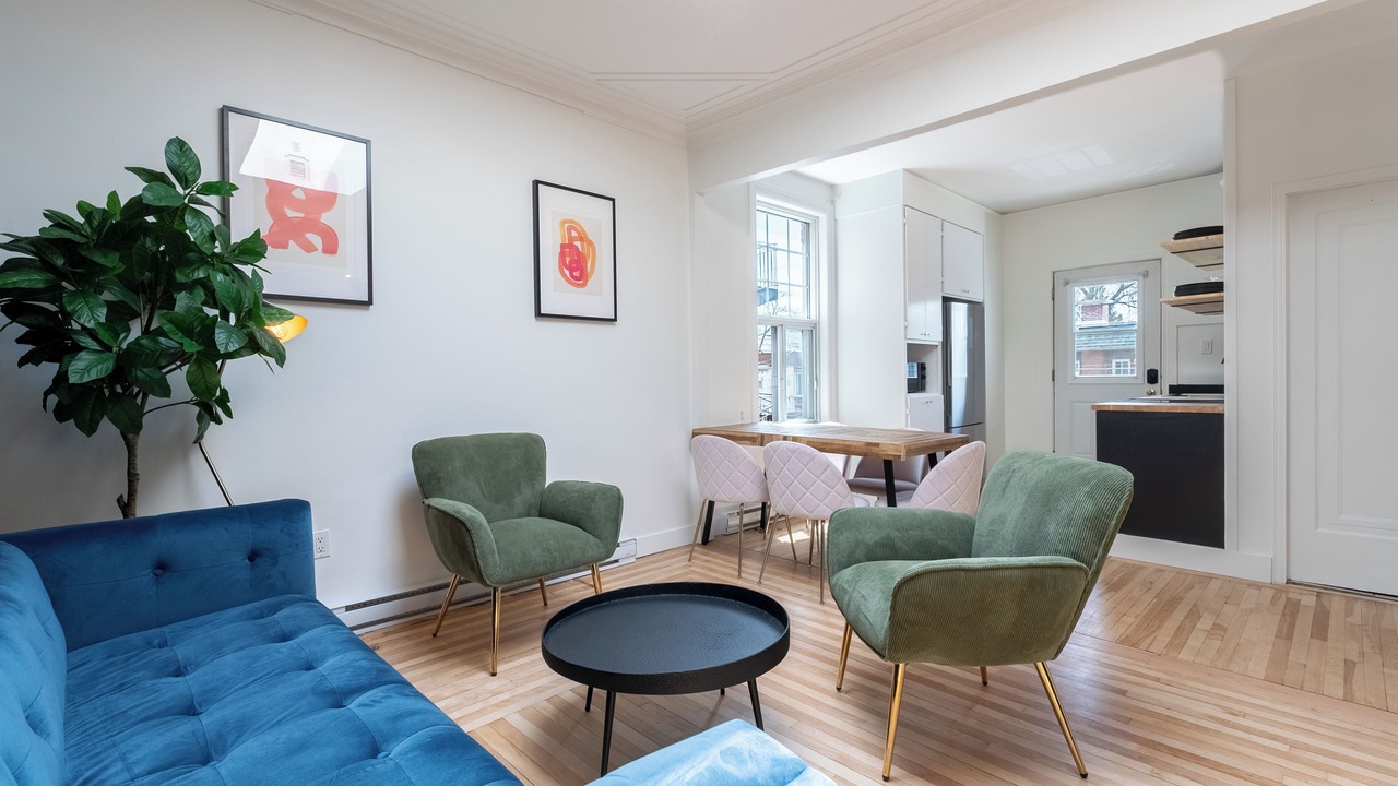 Photo of Livingroom in Youville