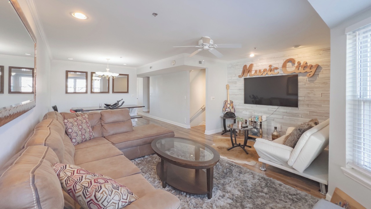 Photo of Livingroom in Rolling Mill Hill