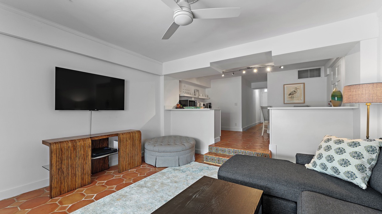 Photo of Livingroom in Palm Beach