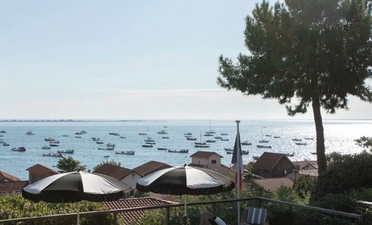 Photo of Outdoor in Le Canon