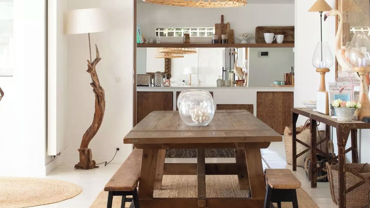 Photo of Others in Le Canon