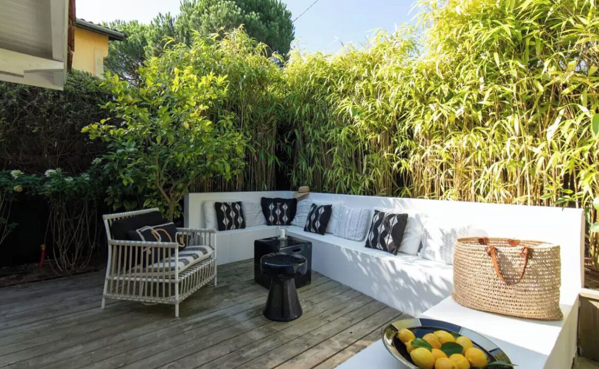 Photo of Patio Balcony in Le Canon