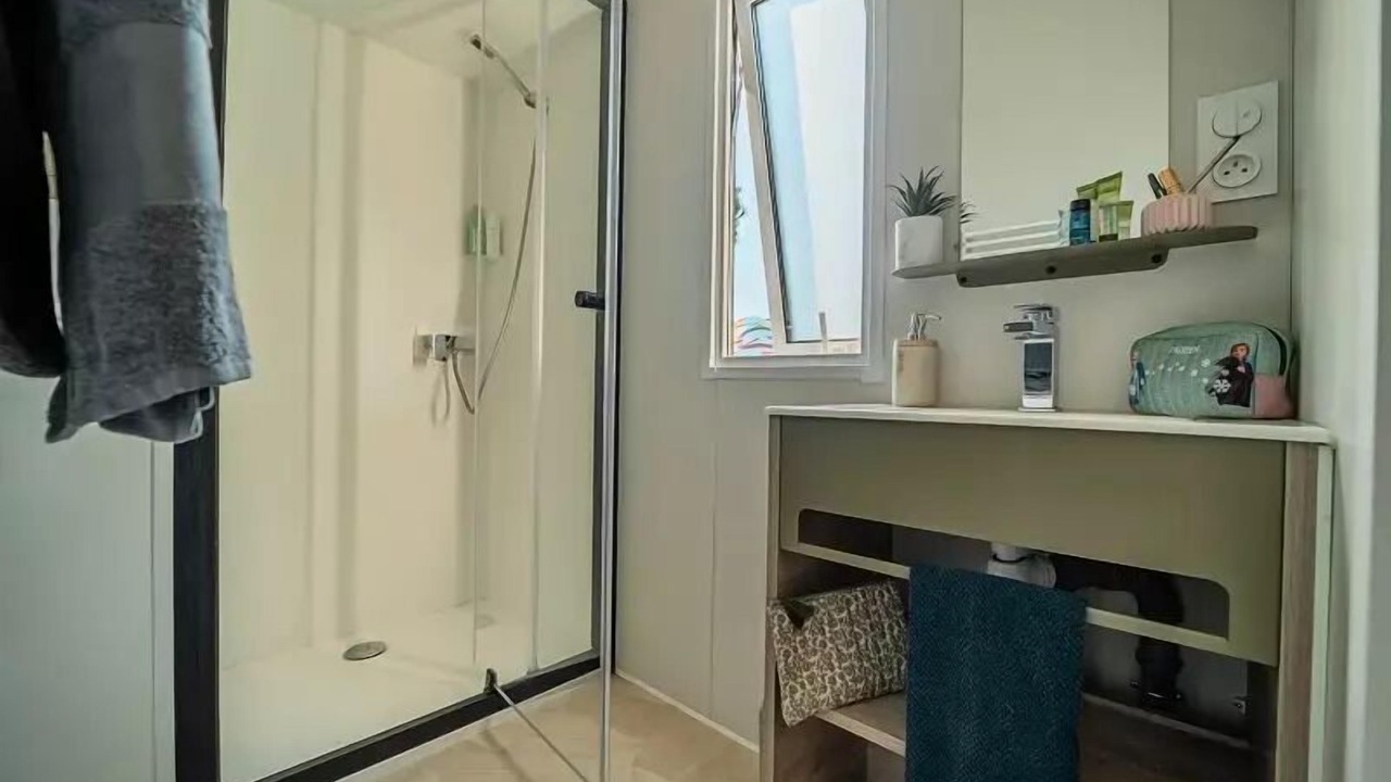 Photo of Bathroom in Brem Sur Mer