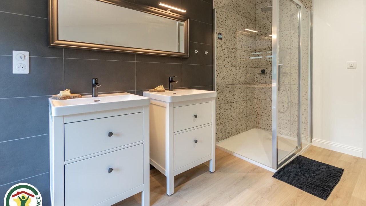 Photo of Bathroom in La Chapelle-Felcourt