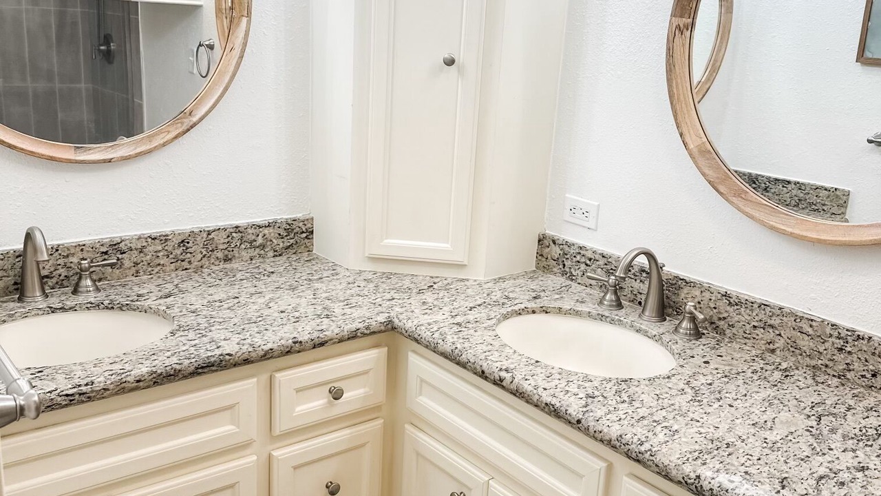 Photo of Bathroom in April Sound