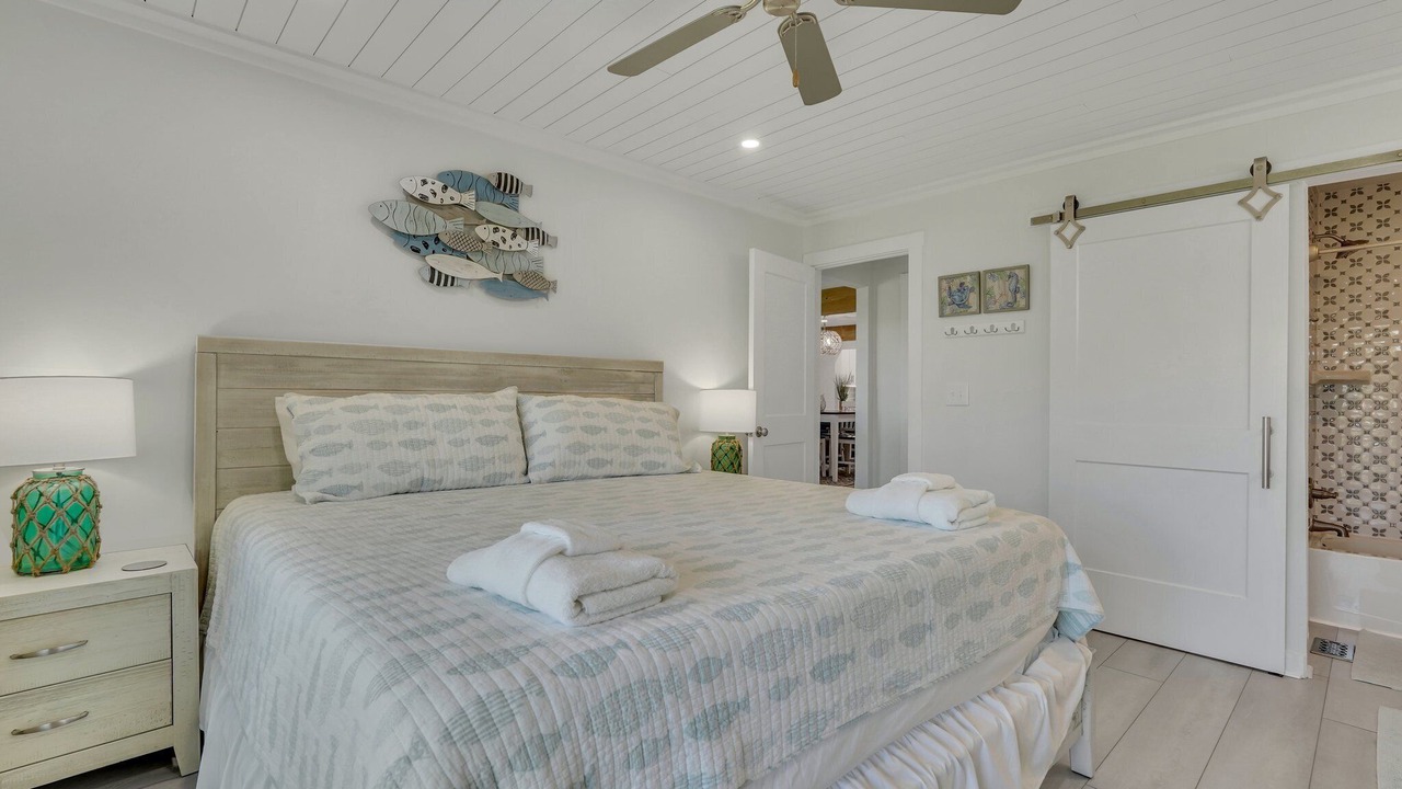 Photo of Bedroom in Oceanmarsh Subdivision