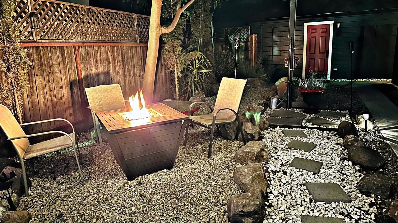 Photo of Outdoor in North Oak Park