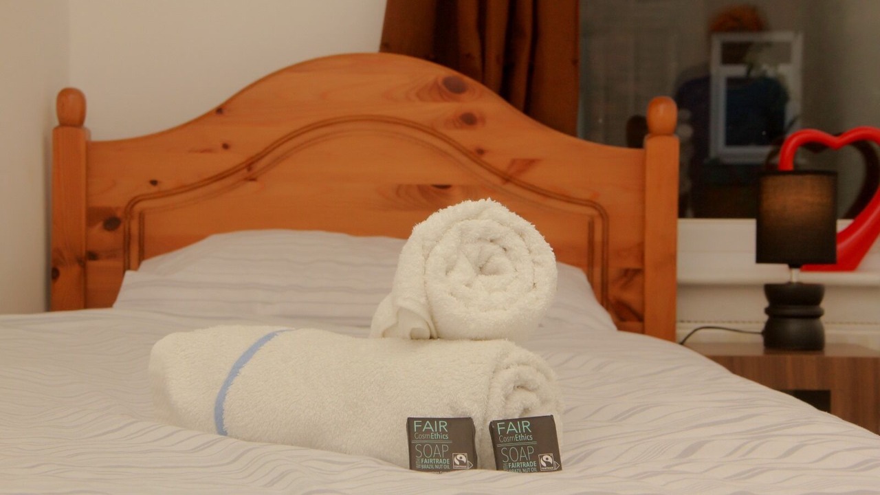 Photo of Bedroom in Leigh