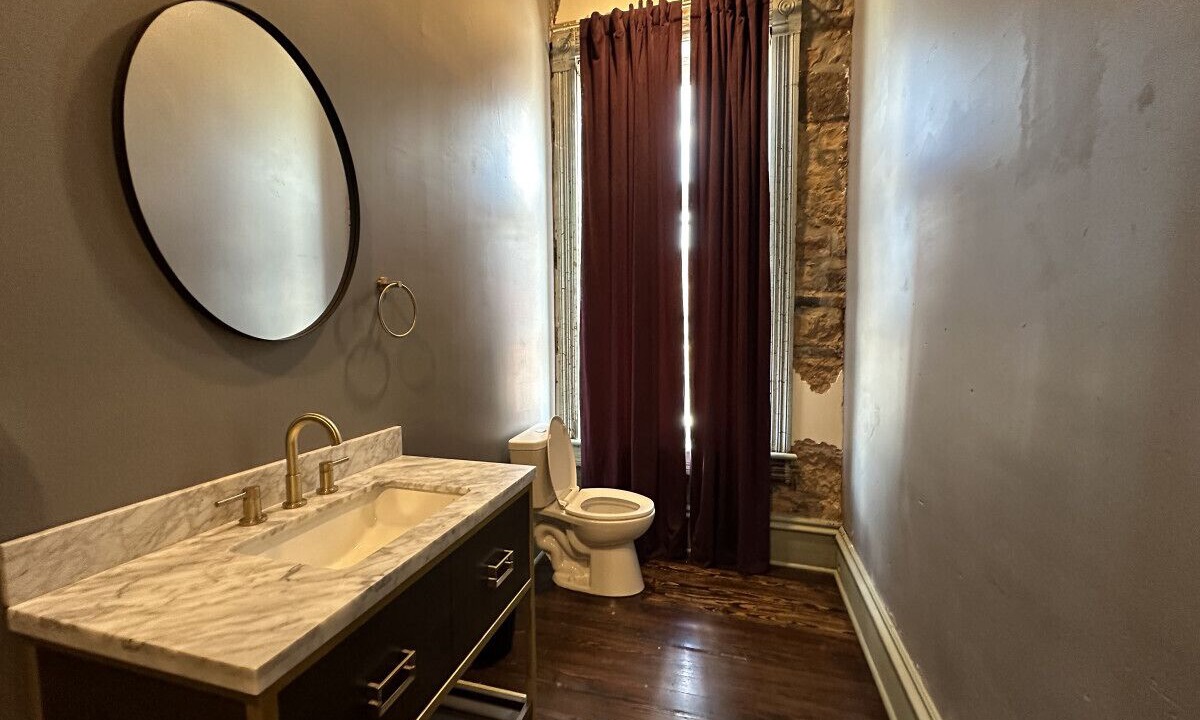Photo of Bathroom in Okemah