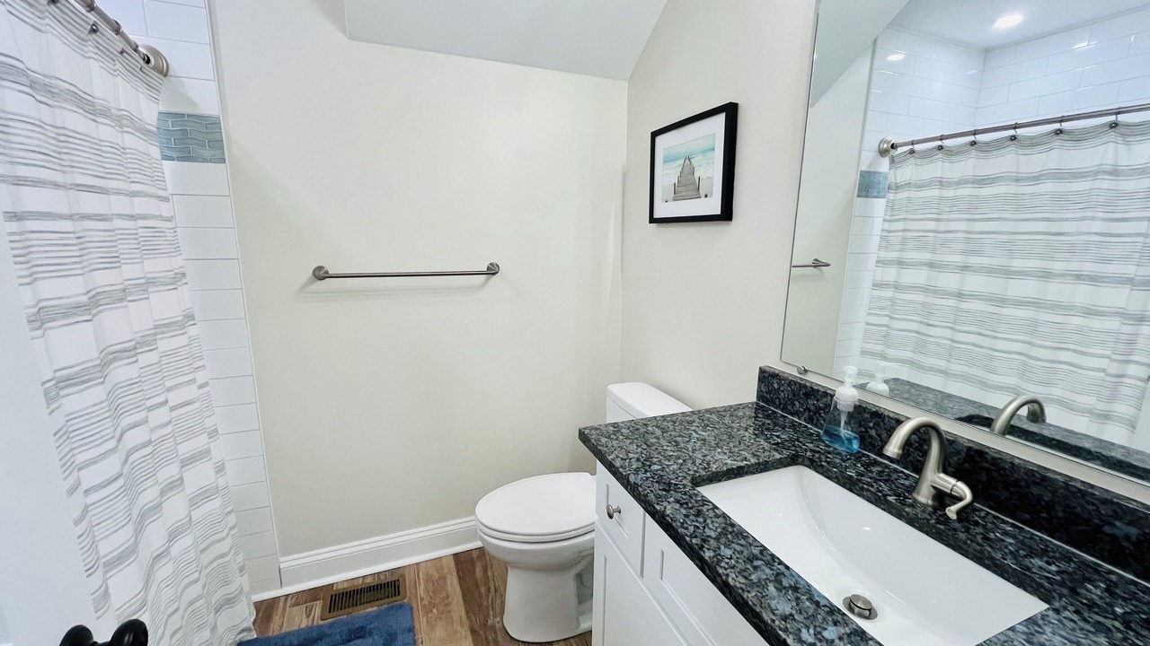 Photo of Bathroom in Sandpiper Village