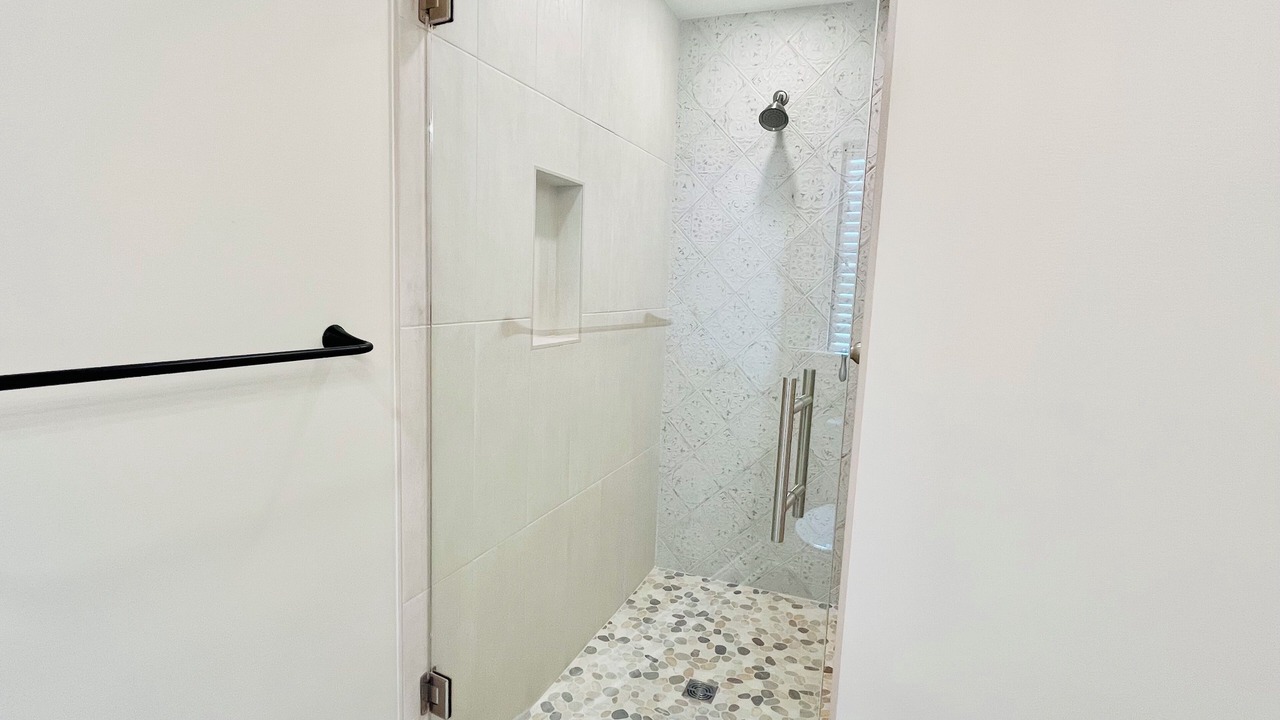Photo of Bathroom in Sandpiper Village