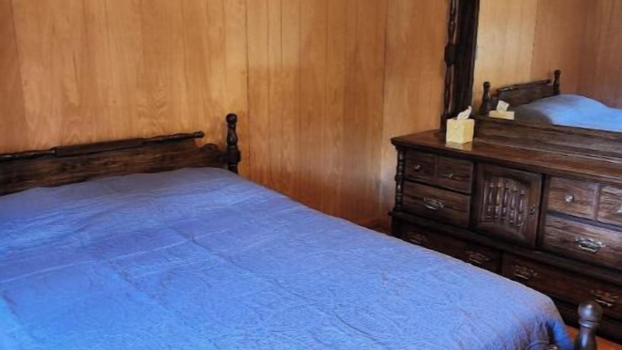 Photo of Bedroom in Russellville