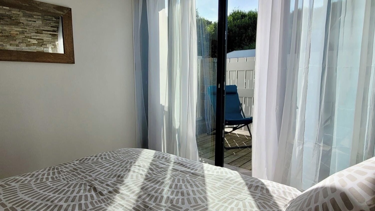 Photo of Bedroom in Jard-sur-Mer