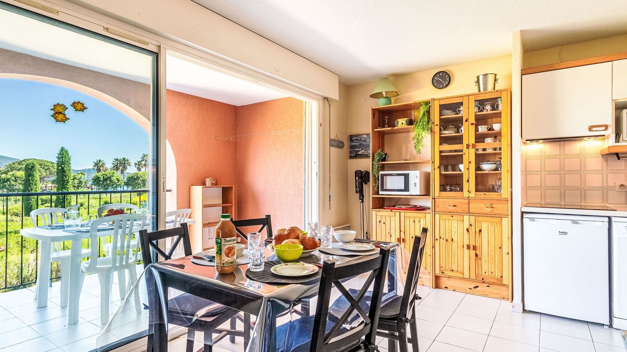 Photo of Bedroom in Gassin